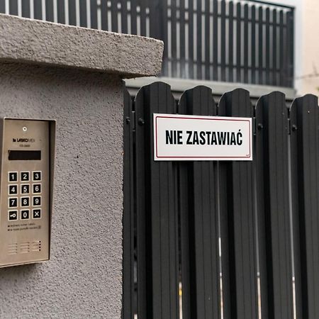 Uroczy, Przytulny Apartament Poddasze Radom Exterior foto