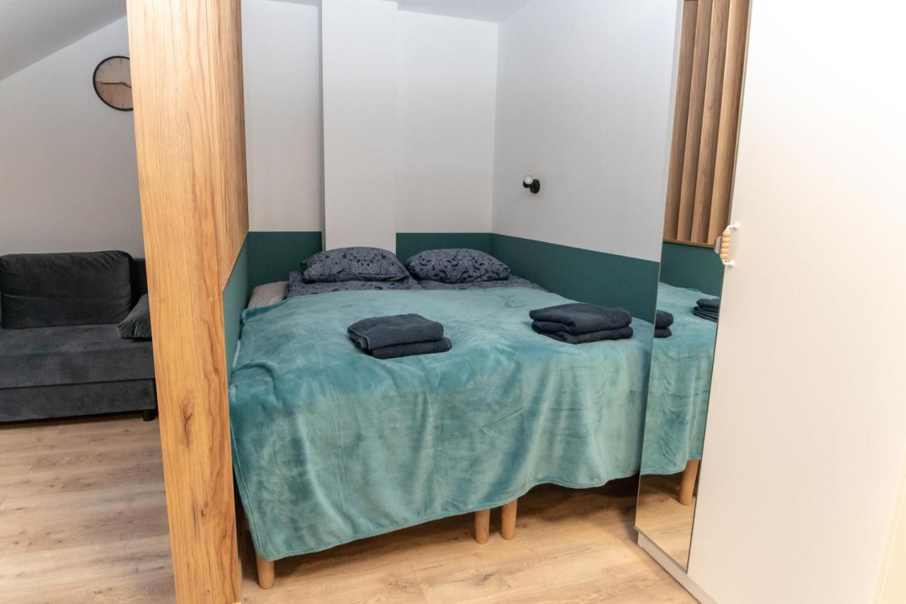 Uroczy, Przytulny Apartament Poddasze Radom Exterior foto